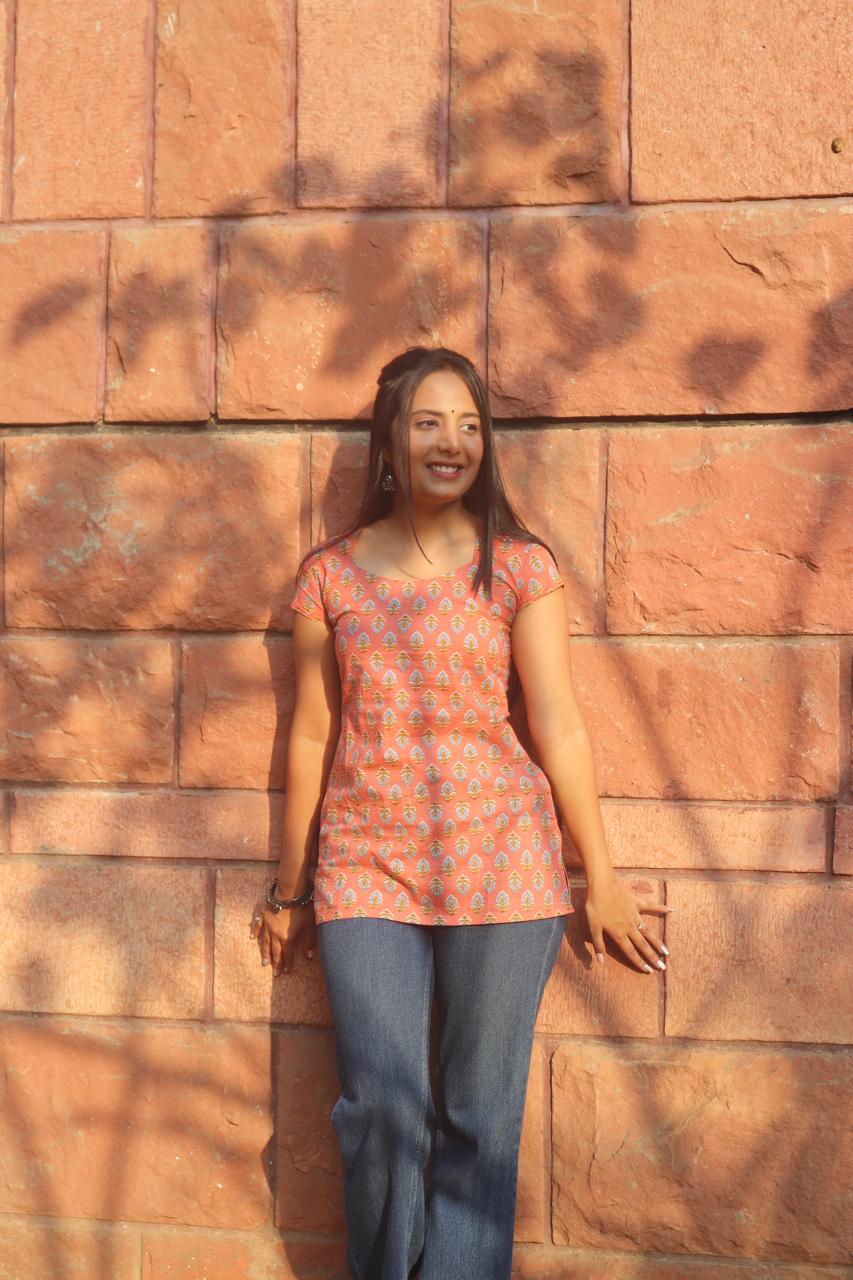 Pink short kurti, cotton short kurti, short kurti