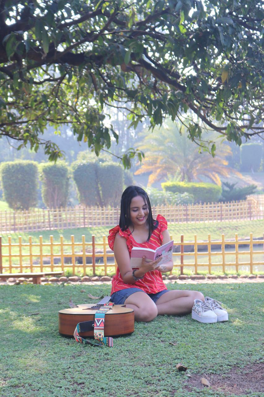 SAATHI Red Leheriya Short Kurti - Image 3